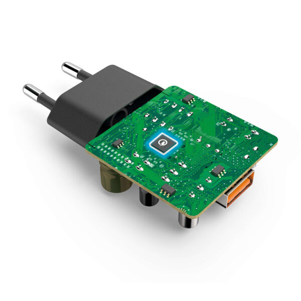 ⁦מטען קיר USB-TYPE-C 3A עם כבל נשלף⁩ – תמונה ⁦3⁩