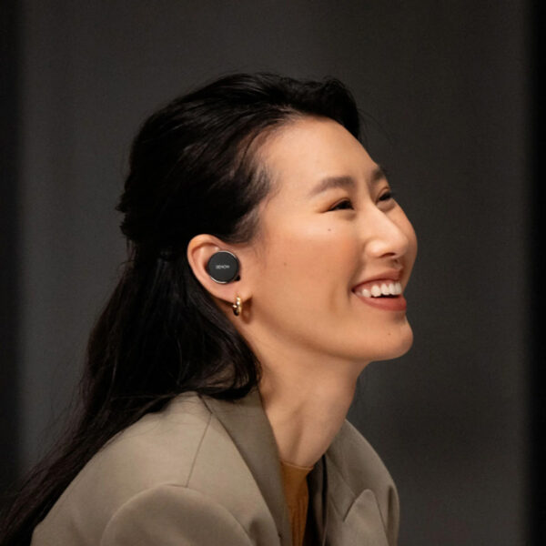 ⁦אוזניות אלחוטיות פרמיום ANC IN-EAR עם כיול בהתאמה אישית וביטול רעשים אדפטיבי⁩ – תמונה ⁦3⁩