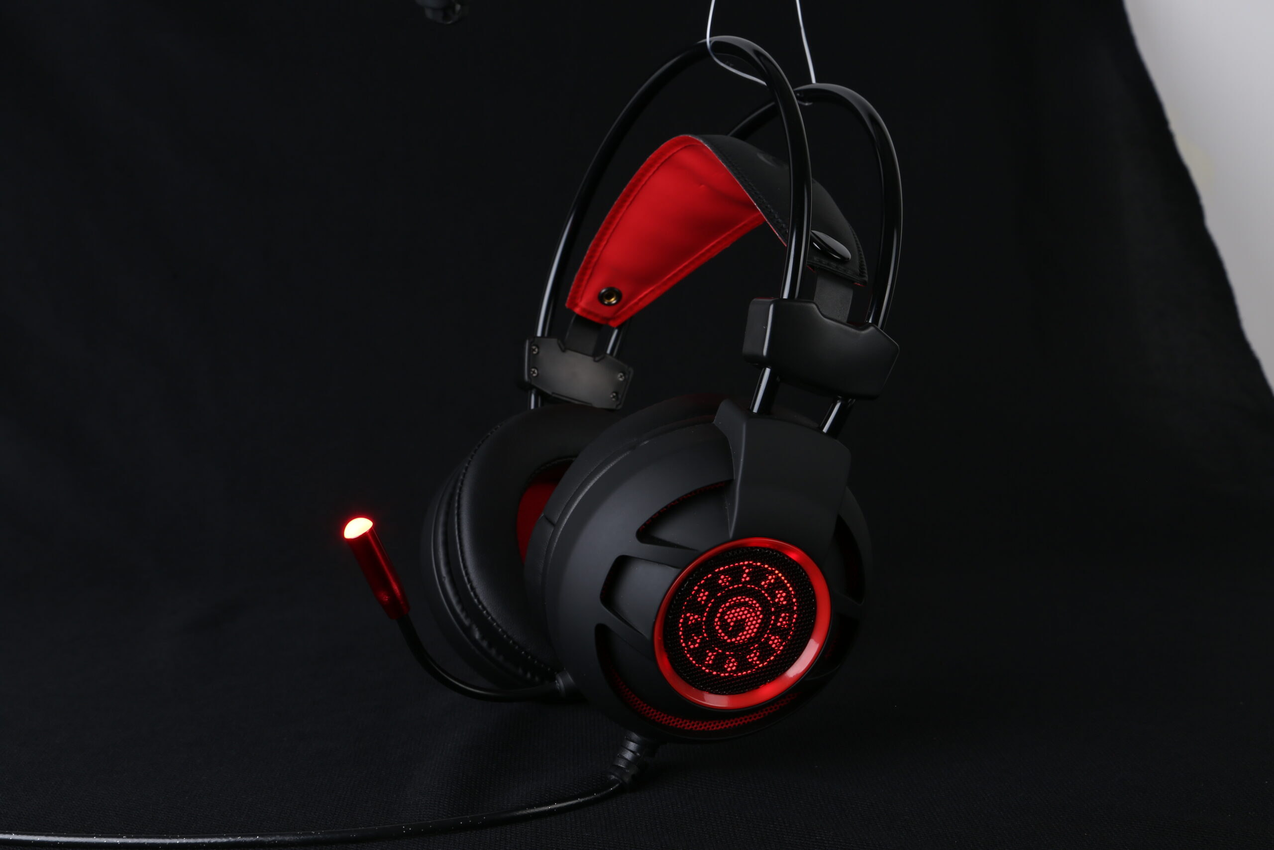 אוזניות גיימינג סאונד 7.1 עם מדונה, אדום – תמונה 3