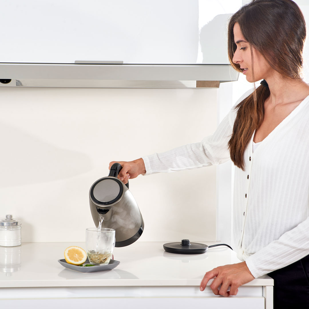 קומקום חשמלי נירוסטה 2200W – תמונה 6